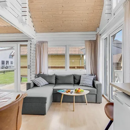 Feriehus Lovely In *