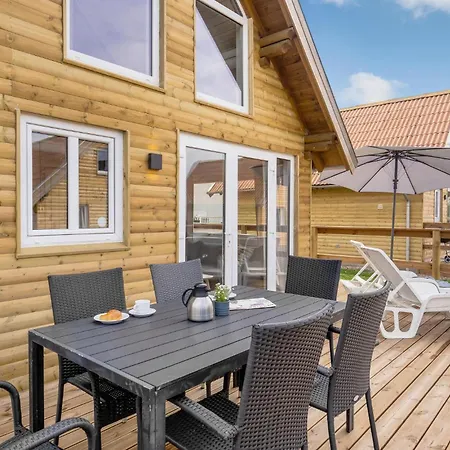 Ferienhaus Lovely In